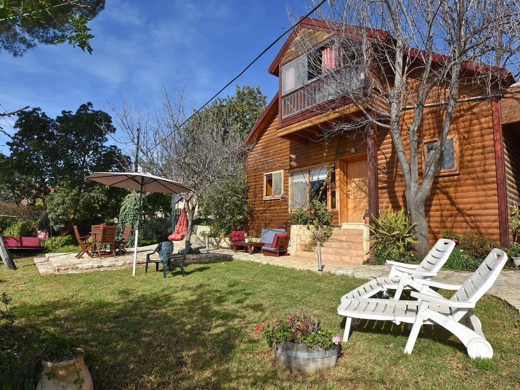 Nofesh Ne'Eman Villa Amirim Exterior photo